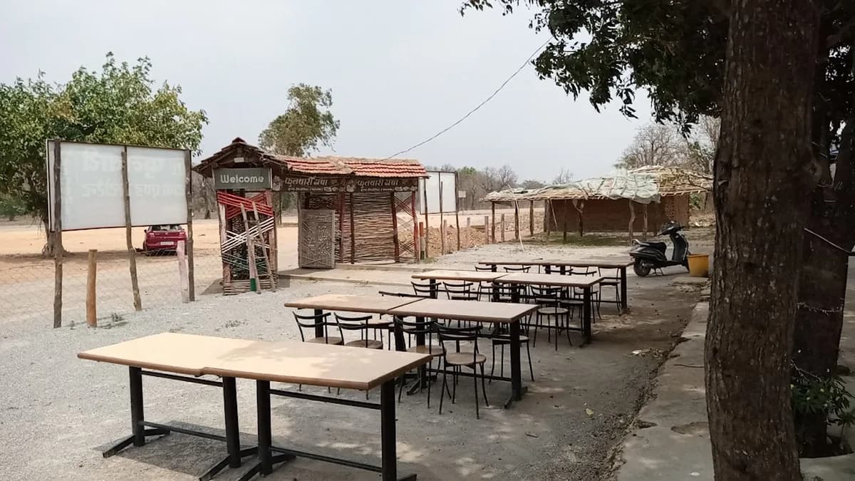 Phoolwari Dhaba & Garden Restaurant in NH-30 Highway, Kawardha