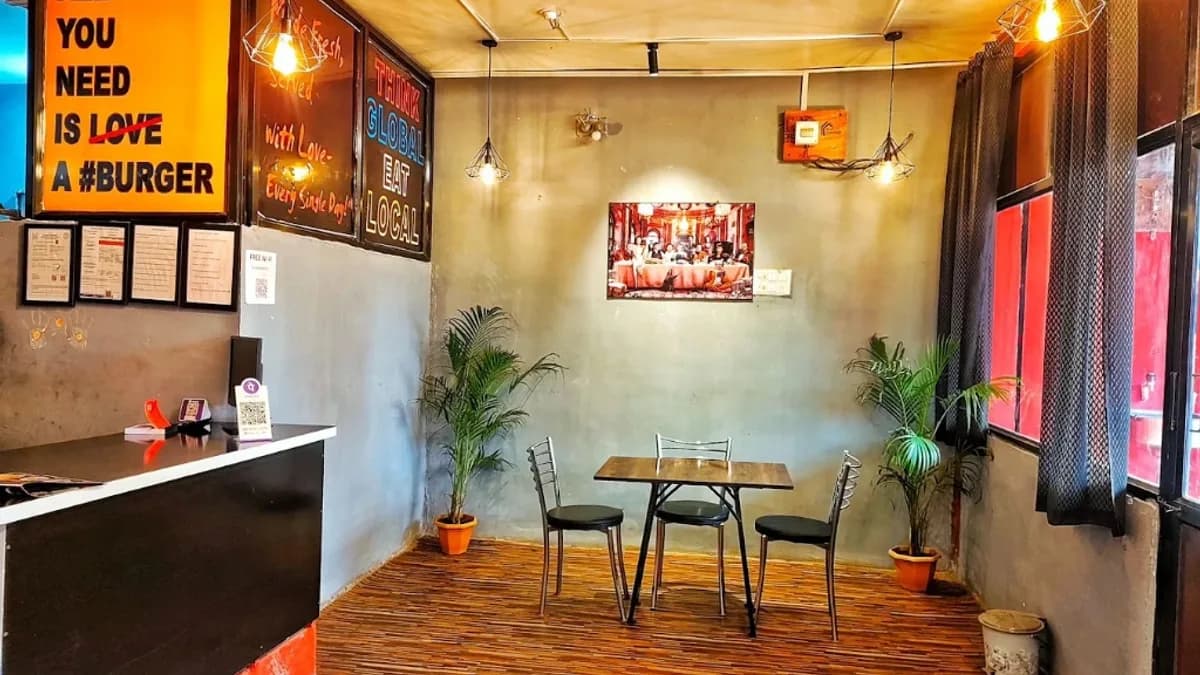 Dining area of DFC Delicious Fried Chicken in Kawardha